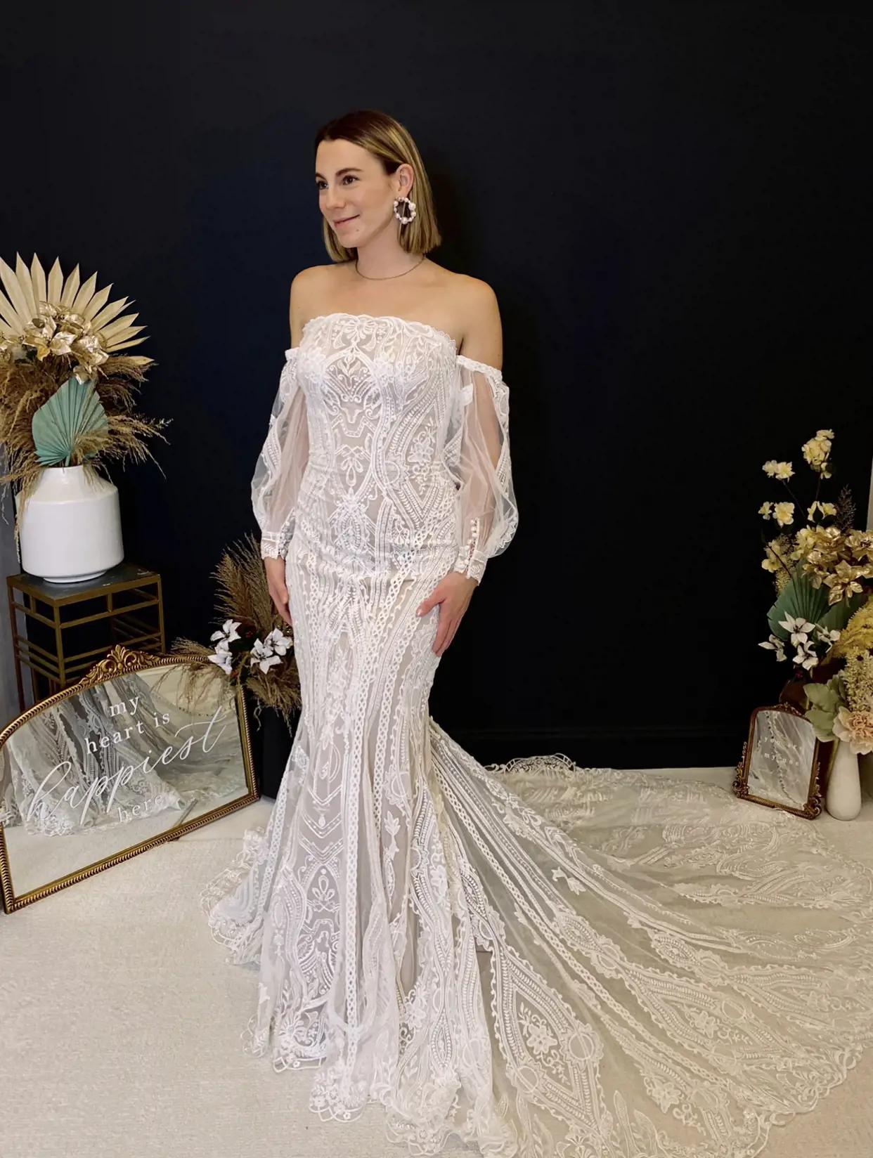 Off-The-Rack Boho Wedding Dress For Up To 80% Off