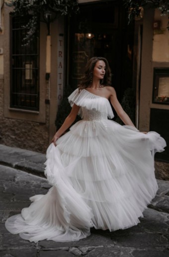 Here & Now Style #E310 - Soraya #0 default All Ivory thumbnail