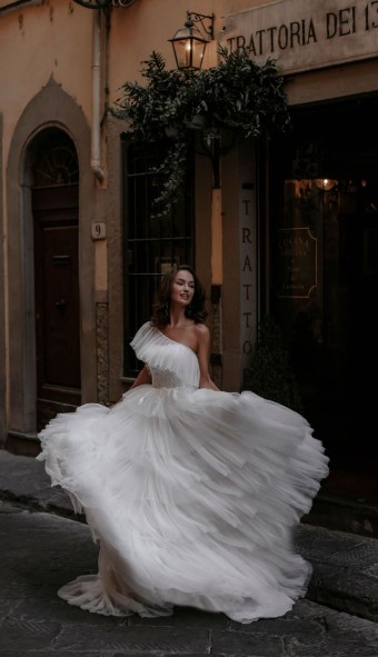 Here & Now Style #E310 - Soraya #1 All Ivory thumbnail