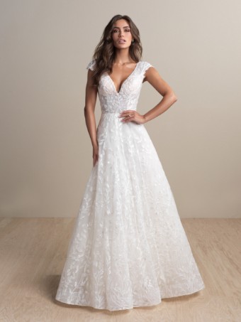 Here & Now Style #E153-Camille #1 Ivory thumbnail