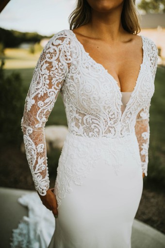 Here & Now Style #8747 #2 (IV-PL) Ivory Gown w Porcelain Tulle Plunge thumbnail