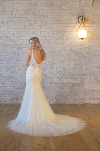 Here & Now Style #7479 #1 default (IVIV-PL) Ivory Lace & Tulle ov Ivory Gown w Porcelain Tulle Plunge thumbnail