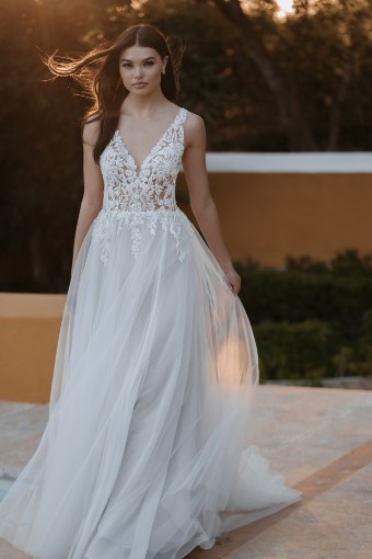 Here & Now Style #3562 #0 default Ivory/Nude thumbnail