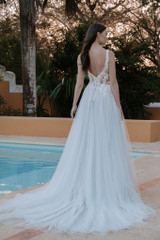 Here & Now Style #3562 #1 default Ivory/Nude thumbnail