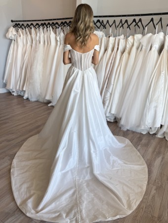 Here & Now Style #Armani-ONE OF A KIND #1 default Ivory thumbnail