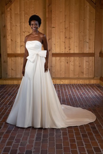 Here & Now Style #D3631 (Dress,Shawl & Bow) #0 default (IVR) Ivory thumbnail