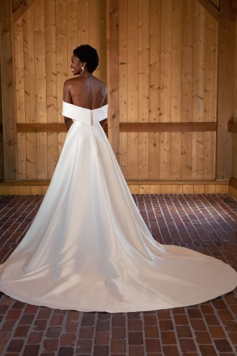 Here & Now Style #D3631 (Dress,Shawl & Bow) #2 default (IVR) Ivory thumbnail