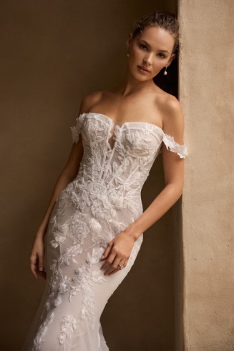 Here & Now Style #Y3160 - Anke #2 default Ivory/Blush thumbnail