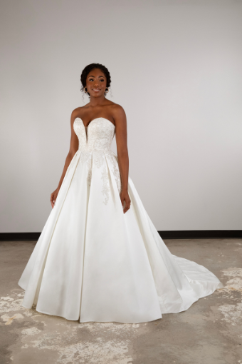 Here & Now Style #D3977 #0 default (IVAL-PL) IVR LACE & TULLE OVER ALM GOWN W PORCELAIN TULLE ILLUSION thumbnail
