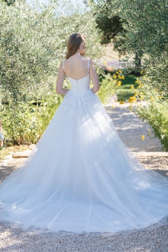 Here & Now Style #2509967 #1 default Ivory thumbnail