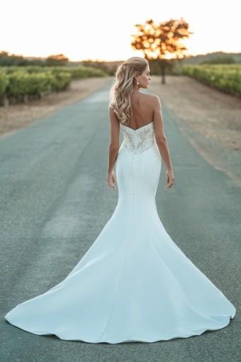 Here & Now Style #2509937 #1 default Ivory thumbnail