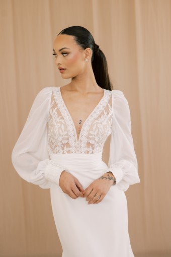 Here & Now Style #2511905 #1 Ivory/Latte thumbnail