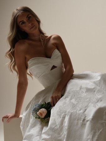 Here & Now Style #ZINAIDA MARIE (24MC206A02 - Keyhole, Sleeveless) #1 All Diamond White thumbnail