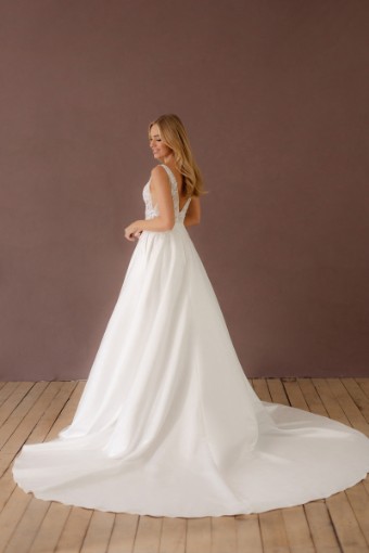 Here & Now Style #X165 #1 default Ivory/Nude thumbnail