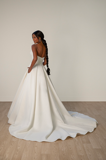Here & Now Style #8033 (Lace Up) #1 (IVR) Ivory thumbnail