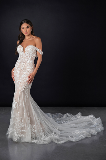 Here & Now Style #1870 (Bodice Unlined) #0 default (IVRM-PL) Ivory Lace and Tulle over Rum Gown w Porcelain Tulle Plunge thumbnail