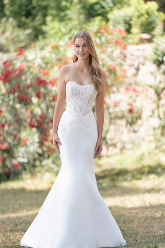 Here & Now Style #R3809 #0 default Ivory thumbnail