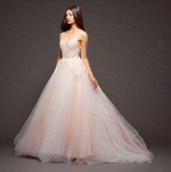 Here & Now Style #7083 #1 default Petal thumbnail