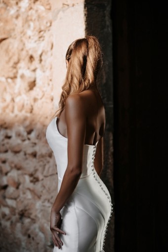 Style #E215-Carmen #3 All Ivory thumbnail